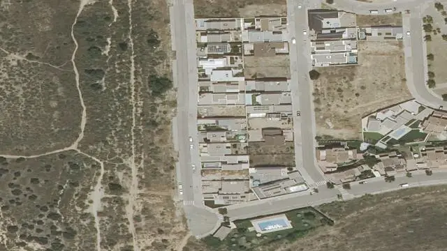 Sesenta y Cinco, Manzana Ocho, Perteneciente al Proyecto de Reparcelación del Sector 31