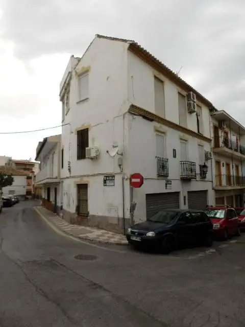 Plaza Cruz de los Caídos, 1