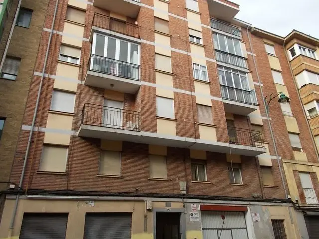 Calle Perez Galdos, 29