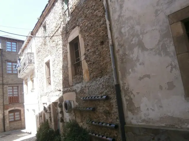 Calle Hospital, 6