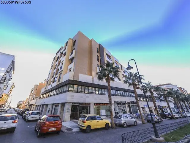 Plaza de Aparcamiento, 89, Sótano