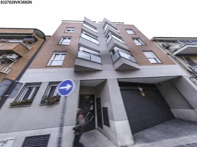 Calle Villaverde, 23, 1º 8