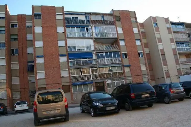 Avenida Montsant esc, Planta elevada, Puerta 1ª