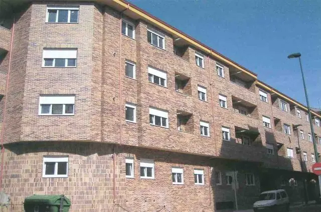 Calle Sira Sampedro, 34, Bajo