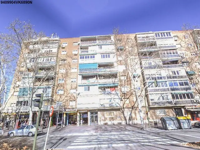 Calle Ronda del Henares 1, S/n B