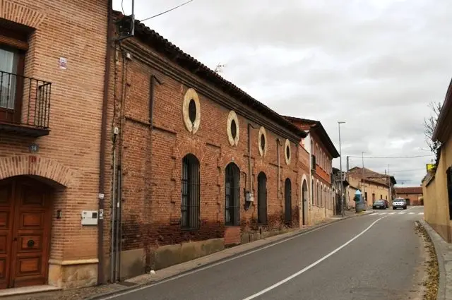 Calle Real, 12