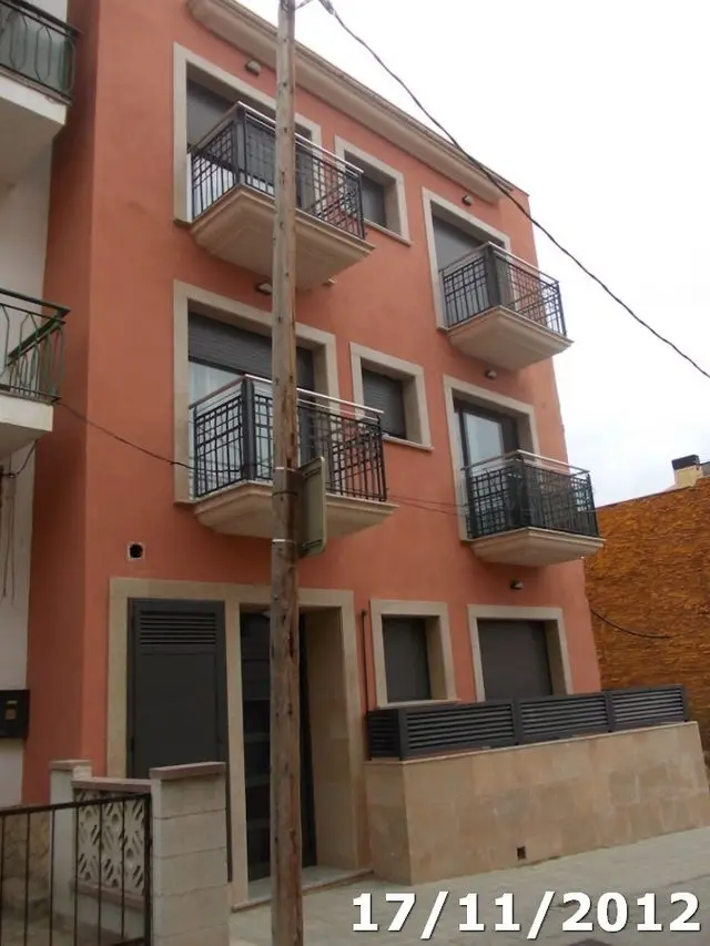 Carrer Baix, 20, Planta Baja