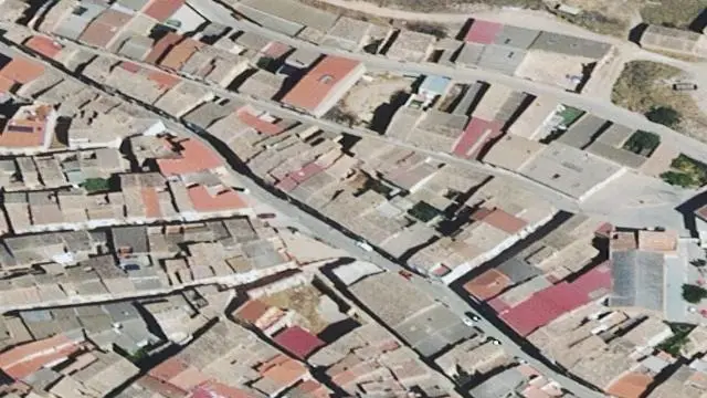 Calle Zaragoza, 35