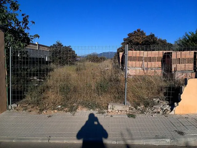 Calle Garballo, 18