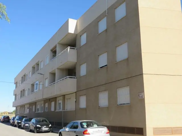 Calle Campo Salinas, 1