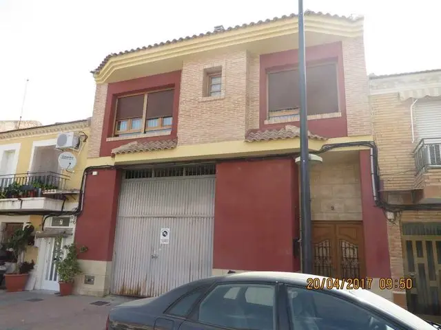 Avenida San Pablo, 9