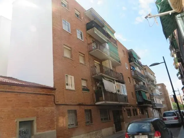 Calle San Isidro, 3