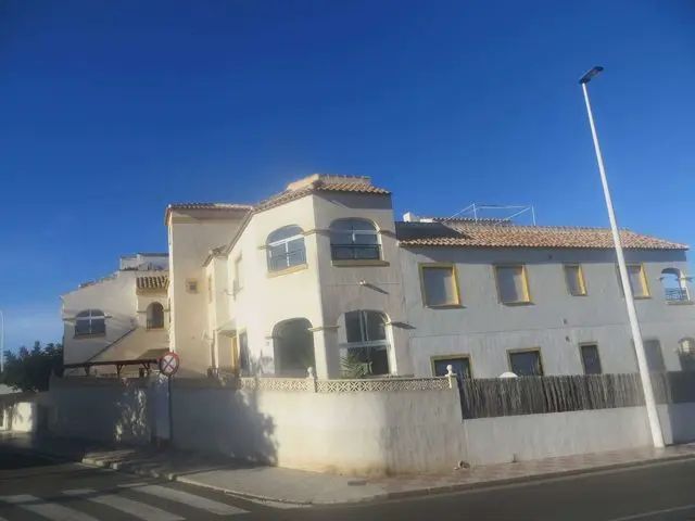 Avenida Escandinavia, 72