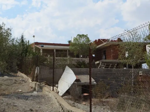 Calle Punta de la Azohía, 40