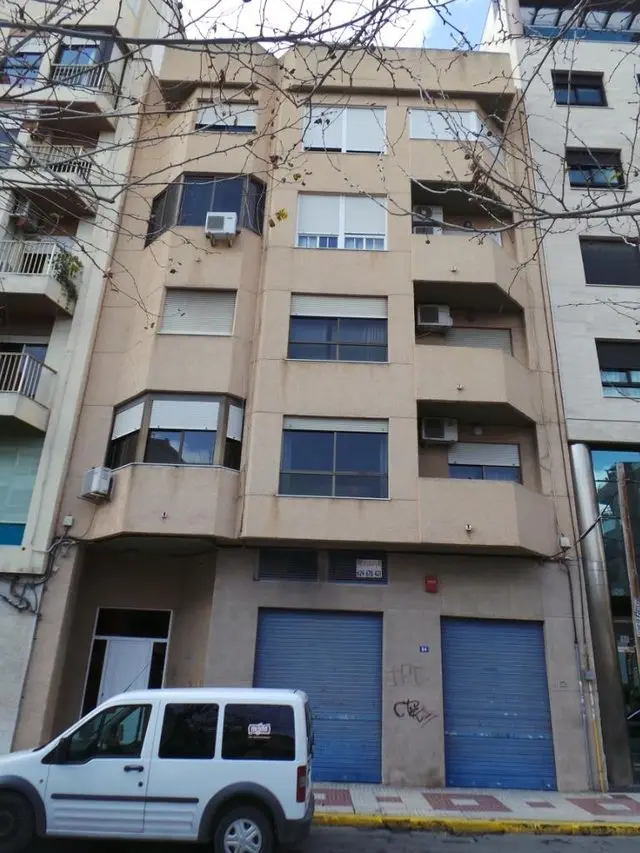 Avenida Teodomiro, 54, Planta 4