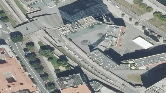 Paseo Uribitarte 10, Garaje y Trastero en Bilbao