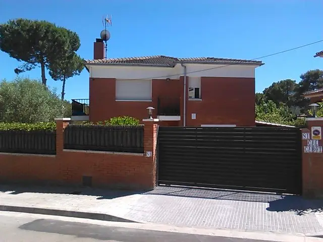 Calle Tajo, 1
