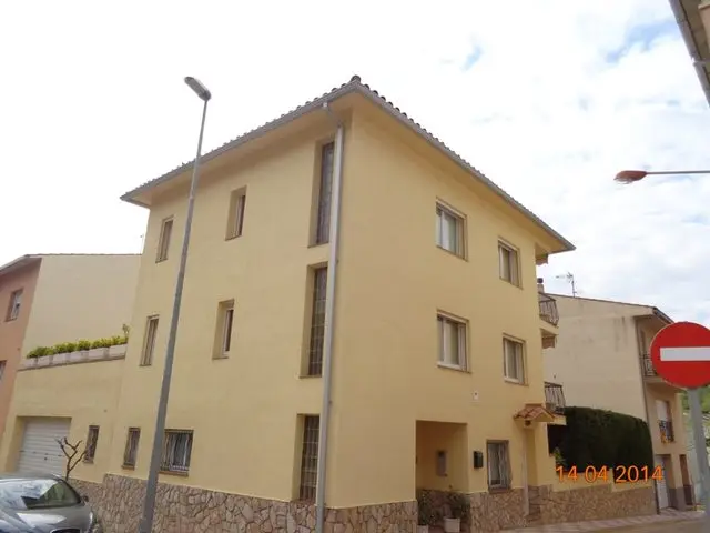 Calle Canigó, 26