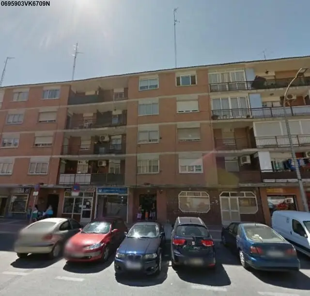 Avenida de Madrid, 46
