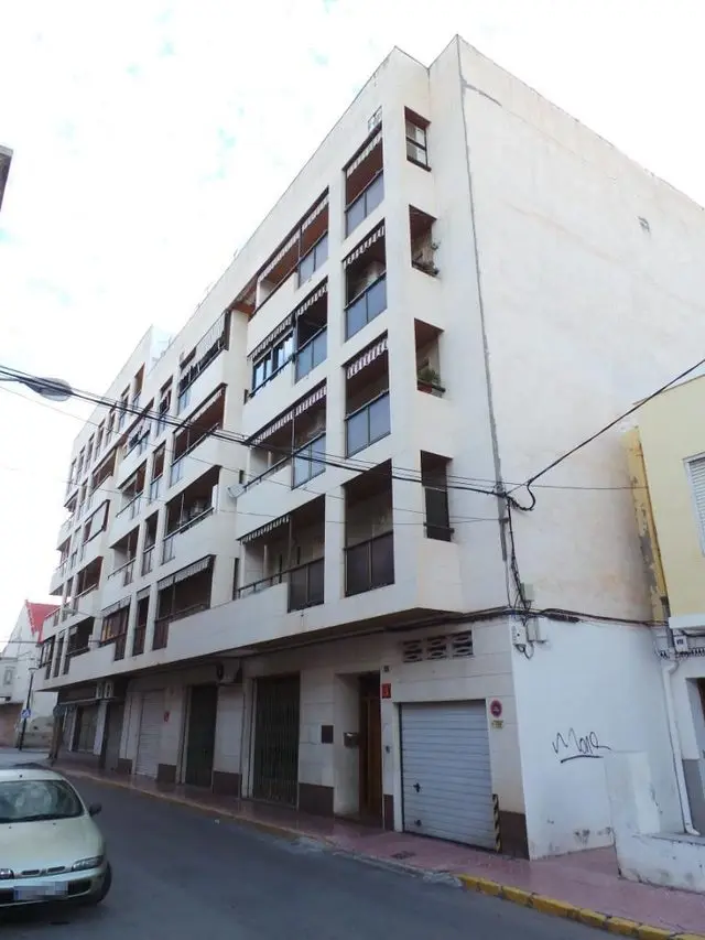 Calle Ausias March, 1, Bajo