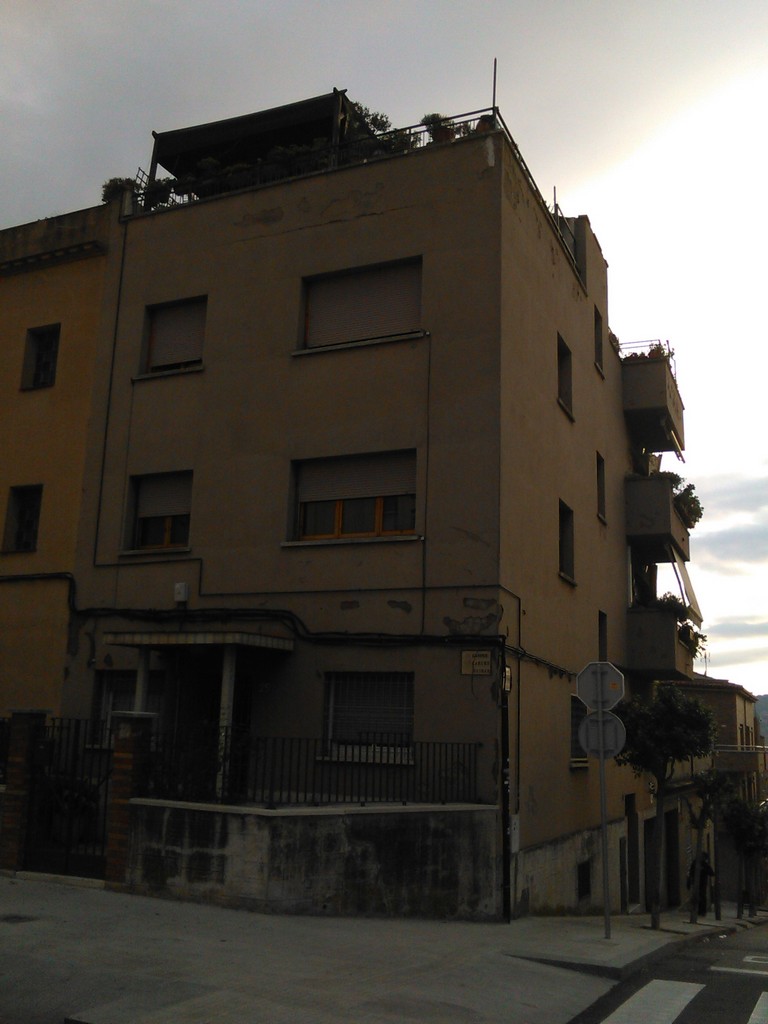 Calle Buhigas, 18