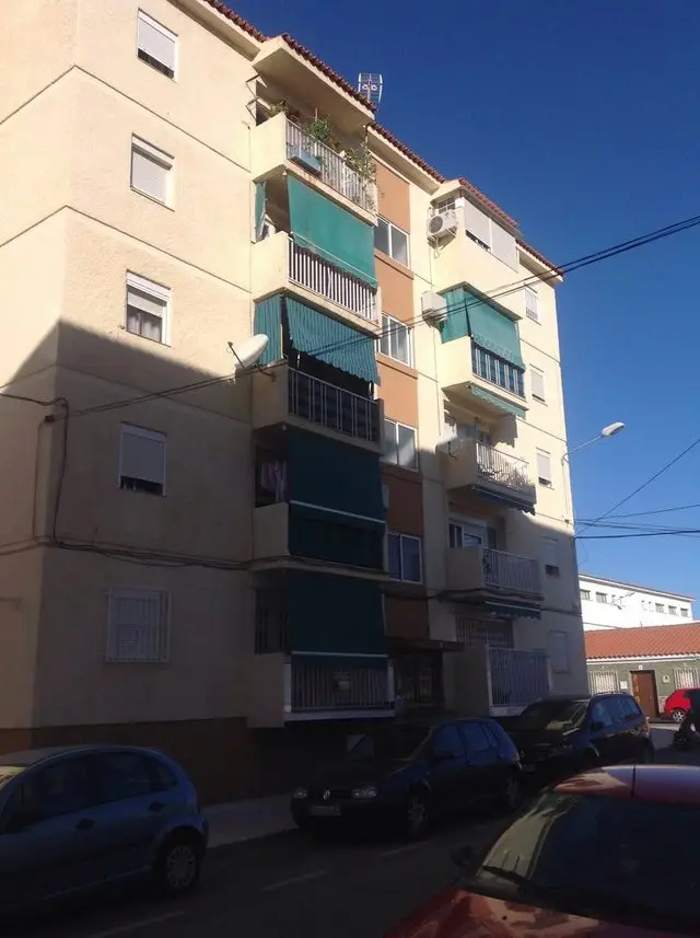 Calle la Legión, 2