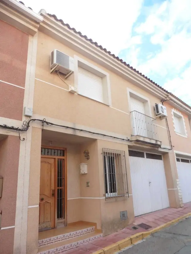 Calle Fortuna 19