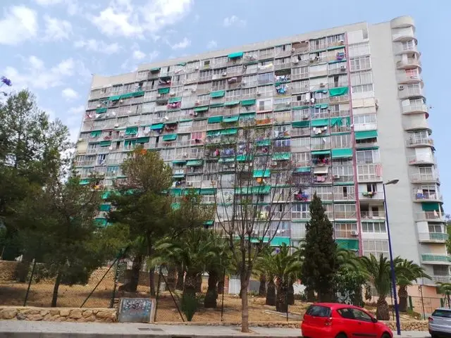 Avenida Portugal, Planta 4
