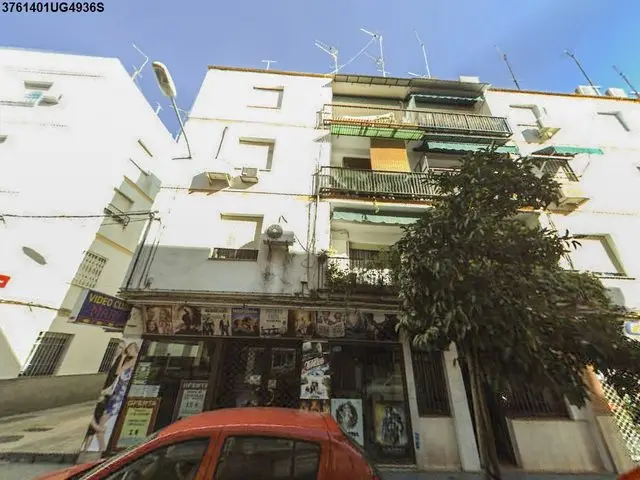 Calle Mariana Pineda, 1