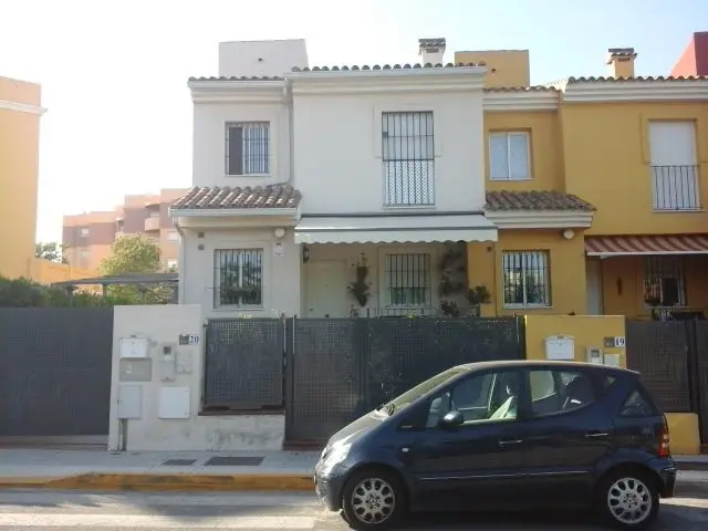 Plaza Mariana Pineda, 20