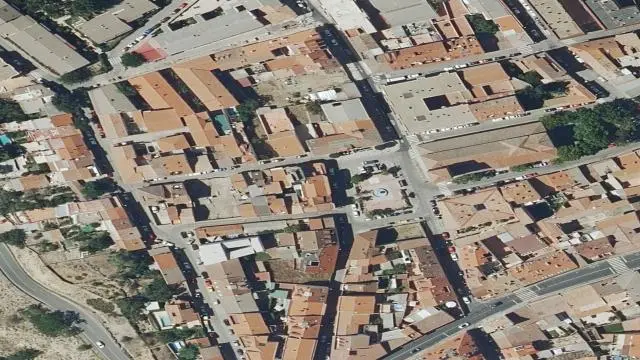 Urbana, Parcela Eq-01, Situada en el Sector i del Plan General de Ordenación Urbana de Paracuellos del Jarama, Sobre la Que Se Ha Cons