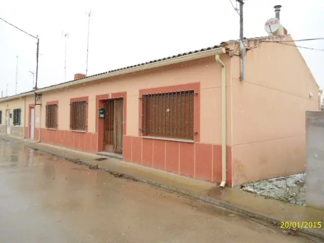 Calle Luciano Lumbreras, 38