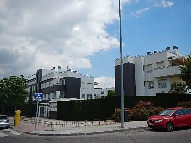 Avenida Lazarejo, 10, -1º 30