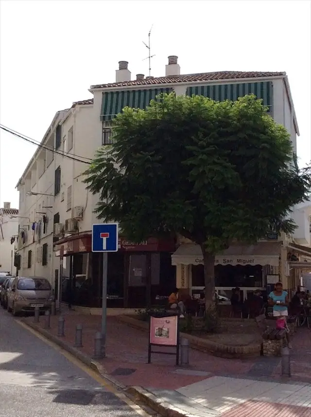 Calle Castilla Perez 7, 0a So 022