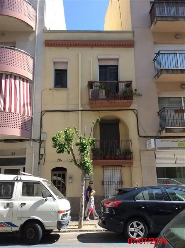 Avenida Garraf, 26, 1º 1