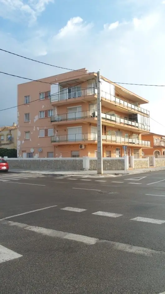 Calle Menorca, 62