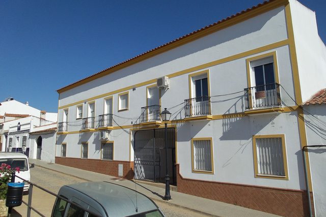 Calle Perez Galdos, 130-132