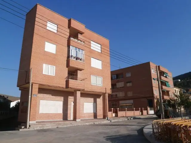 Calle Erillas, 4