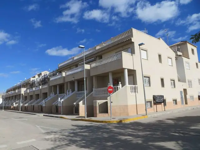 Calle Reina Victoria, 14, Puerta 24e