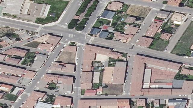 Calle Miguel Hernández, 11