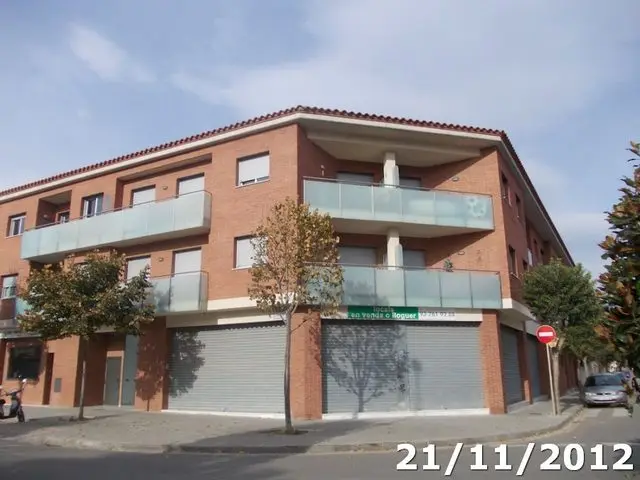 Avenida Barcelona, 18-20, 18