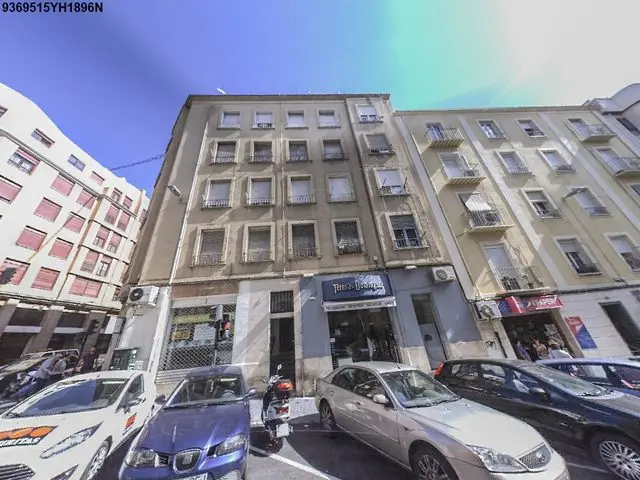 Calle Isabel la Catolica, 28