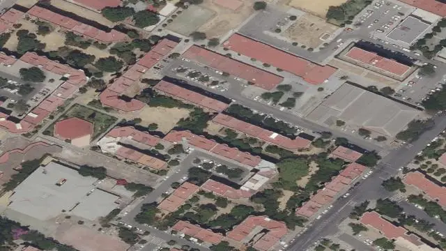 Barriada la Oliva 83, Escalera 1, Planta 1, Puerta