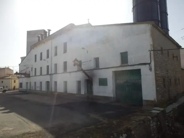 Calle Gerardo Mayor 27