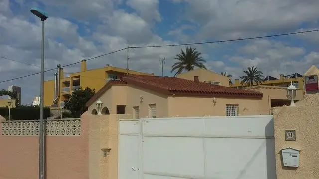 Calle las Flores, 19