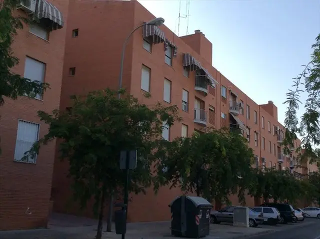 Calle Joaquina Eguaras, 23, Puerta 42