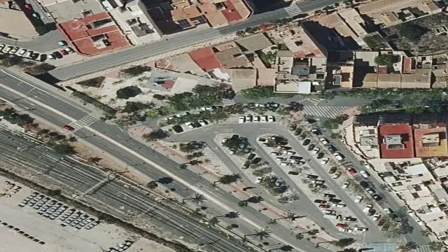 Avenida Primero de Mayo, 46