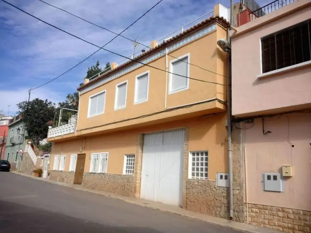 Calle Valencia, 62