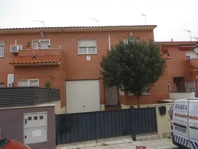 Calle Albacete, 3