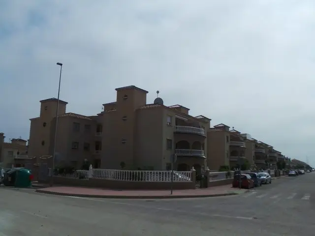 Calle Cantábrico, 84, Planta Baja